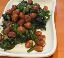 Pine Nut Spinach