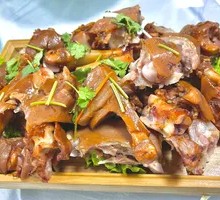 Braised Pork Trotter