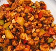 Sauce-Braised Pork Cubes