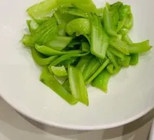 Stir-Fried Mustard Greens