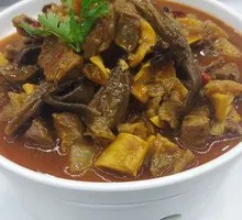 Mushroom-flavored Braised Beef