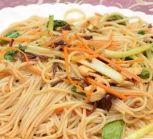 Stir-Fried Rice Noodles
