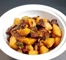 土豆炒牛肉
