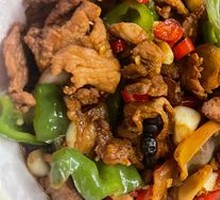 Ganjiang Chili and Pork Stir-fry