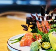 Sashimi Hand Roll Trio