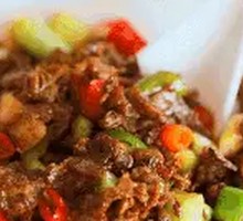 Xiangxi Stir-Fried Beef with Green Peppers