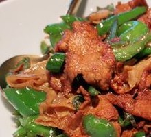 Spicy Chili Stir-Fried Pork
