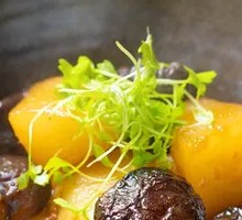 Organic Dried Mushroom and Radish Stew