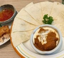 Butter Chicken with Paratha