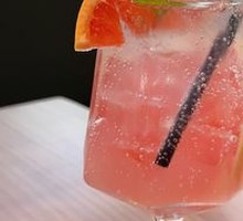 Grapefruit Sparkling Water