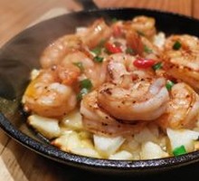 Spanish Garlic Spicy Shrimp