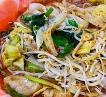 Spicy Hot Pot Noodles