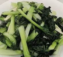 Boneless Greens Stir-Fried with Bamboo Shoots