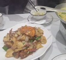 White Crab Stir-fried with Rice Noodles