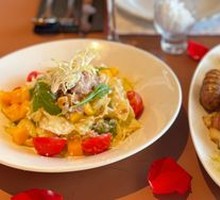 Oasis Chef Salad