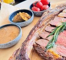 Wellington Steak
