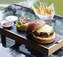 Angus Beef Burger