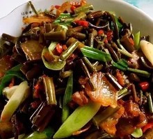 Fiddlehead Fern with Preserved Meat
