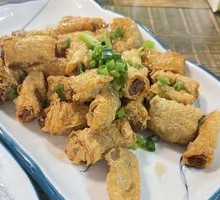 Crispy Fried Bean Curd Rolls