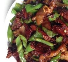 Green Pepper Stir-fried Pork Head Meat
