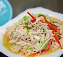 Shredded Pork with Enoki Mushrooms