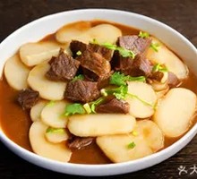 Braised Beef with Rice Noodles