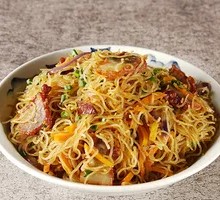 Stir-Fried Rice Noodles