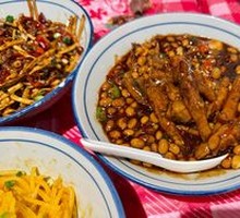 Braised Chicken Feet with Soybeans