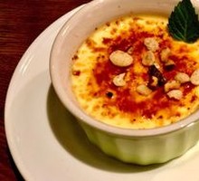 Freshly Baked Caramel Pudding