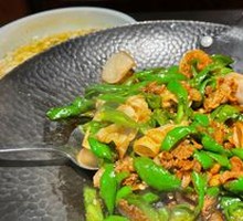Stir-Fried Pork with Green Peppers