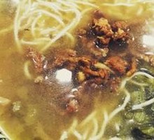 Pickled Cabbage and Pork Noodles