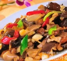 香菇牛肉盖浇饭