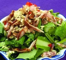 Ear-shaped Cucumber Salad