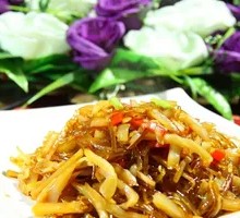 Braised Pork Shank with Pickled Cabbage and Vermicelli
