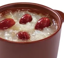 Red Date and Tremella Soup