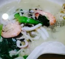 Yellow Croaker Noodles