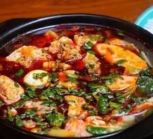 Clay Pot Nutritious Spare Ribs Noodles