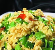 Pepper and Egg Rice Bowl