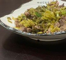 Snow Cabbage Stir-Fried Beef