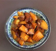 Bamboo Shoot and Pork Roast