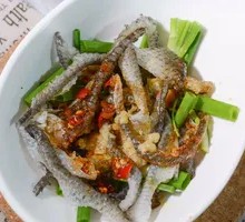 Fish Skin with Green Onion