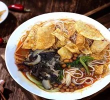 Shiitake Pork Luosifen