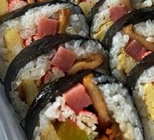 Beef Seaweed Rice Roll