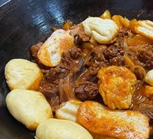 Northeast Stewed Goose in Iron Pot