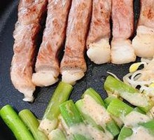 Iron Plate Wagyu Beef