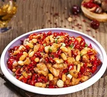 Sichuan-style Spicy Chicken in Dry Pot