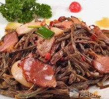 Dried Bean Curd with Preserved Pork