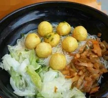 Curry Fish Ball Noodles