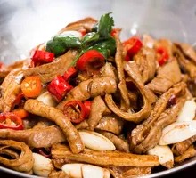 Spicy Pork Intestines Stir-fry