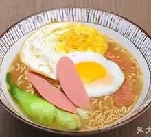 Ham Egg Instant Noodles